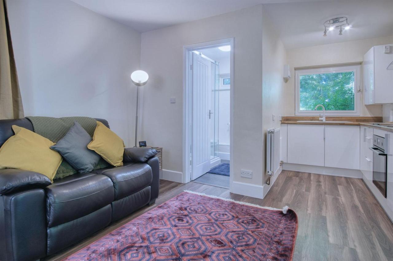 Croft Court - 1 Bedroom Apartment - Tenby Exterior foto