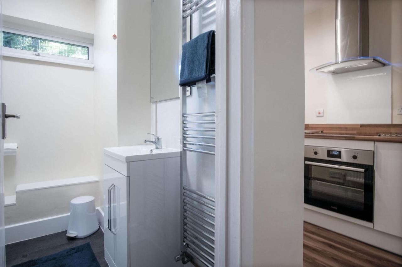 Croft Court - 1 Bedroom Apartment - Tenby Exterior foto